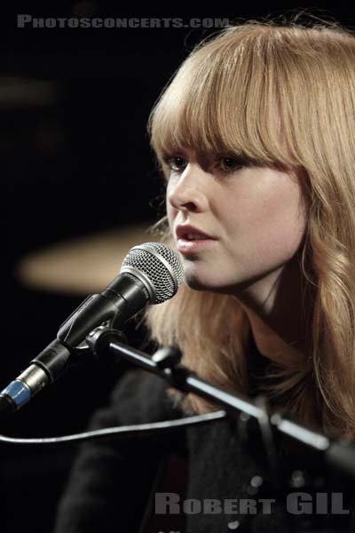 LUCY ROSE - 2011-11-28 - PARIS - La Maroquinerie - 